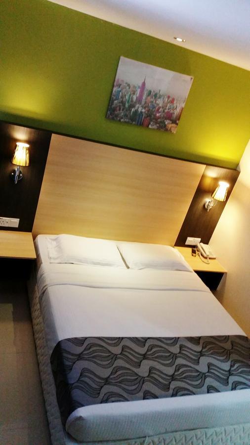 Oyo 786 The Citilite Hotel Kuantan Buitenkant foto